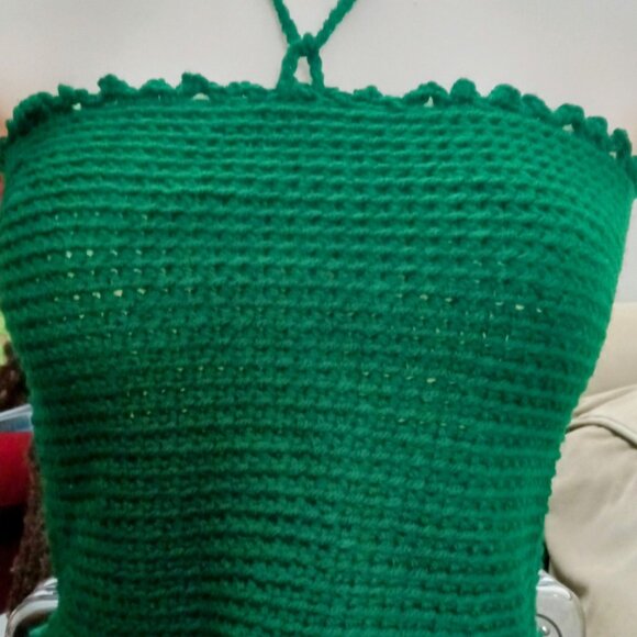 CROP TOP (SML) - Picture 1 of 2
